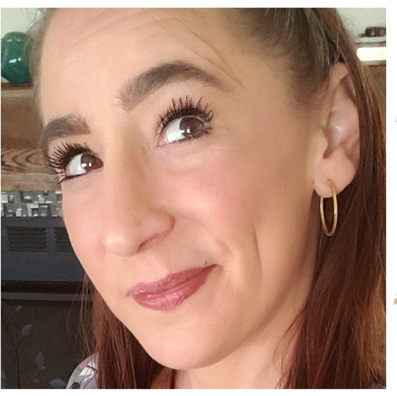 Meet your Posher, Marla - Picture 2 of 2